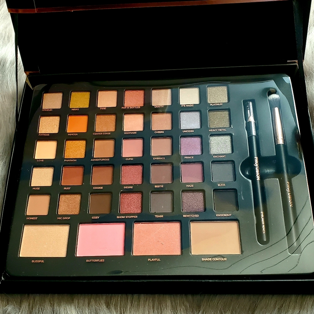 Profusion Beauty Makeup - Picture 2 of 5